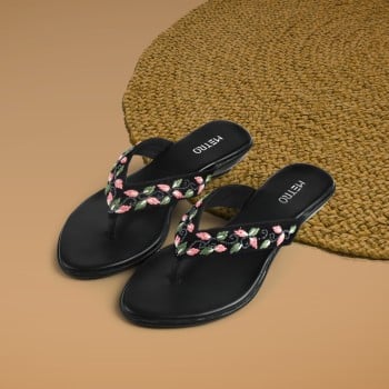 Metro Women Black Casual Slip Ons(SKU: 32-1136-11-36)
