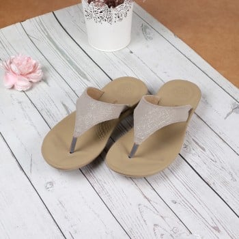 Walkway Women Beige-red Casual Slippers(SKU: 32-1199-89-39)