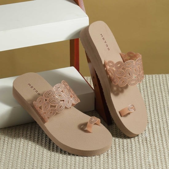 Women Peach Casual Slippers