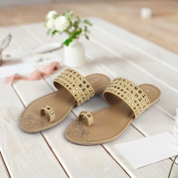 Metro Women Beige Ethnic Slippers(SKU: 32-1411-20-36)
