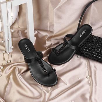 Metro Women Black Casual Slip Ons(SKU: 32-283-11-36)