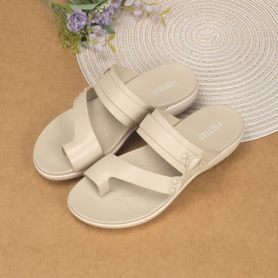 Women Off-white Casual Slip Ons