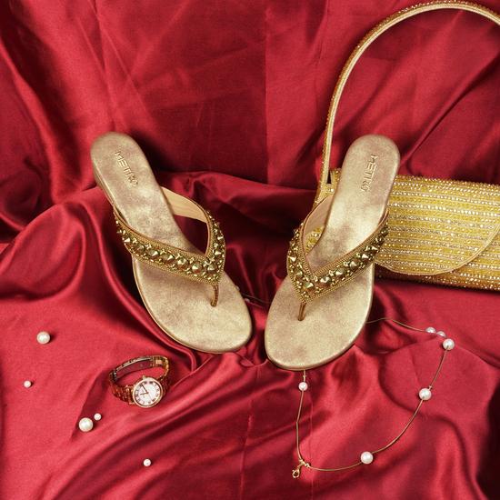 Women Antic-gold Ethnic Slippers