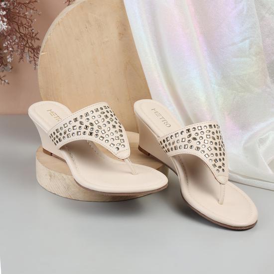 Women Beige Casual Slippers