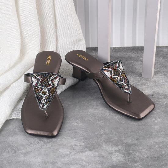 Women Gun-metal Casual Sandals