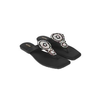 Metro Women Black Casual Slippers(SKU: 32-959-11-36)