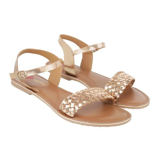 Women Chiku Casual Sandals