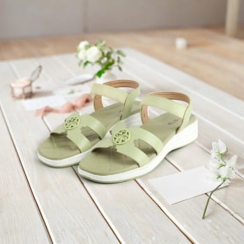 Metro Women Green Casual Sandals(SKU: 33-1150-21-36)