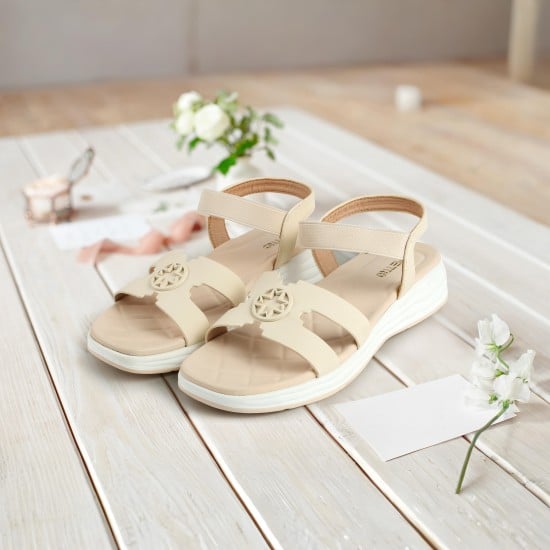 Women Beige Casual Sandals