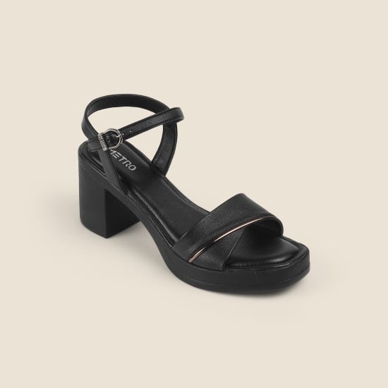 Women Black Casual Sandals
