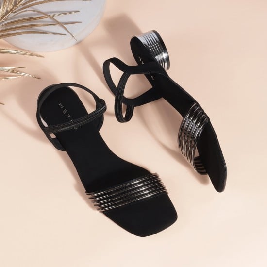 Women Black Casual Sandals