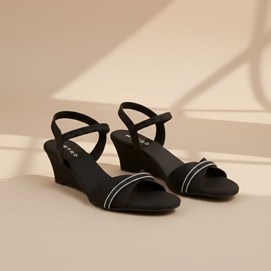 Women Black Casual Sandals