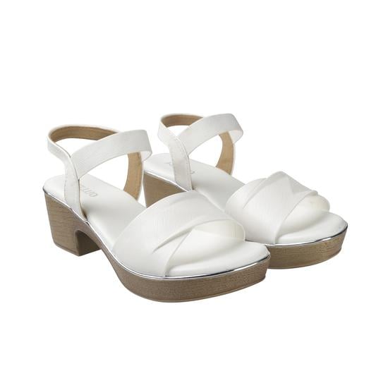 Women White Casual Sandals