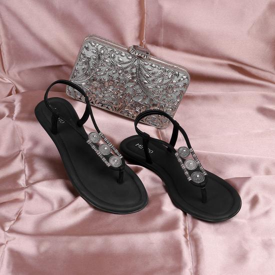 Women Black Casual Sandals