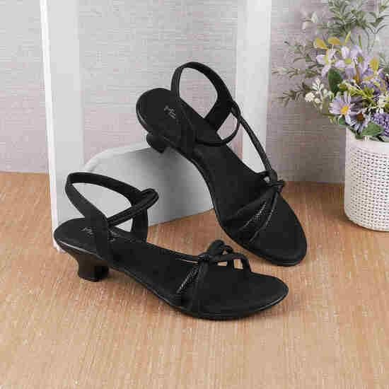 Women Black Casual Sandals