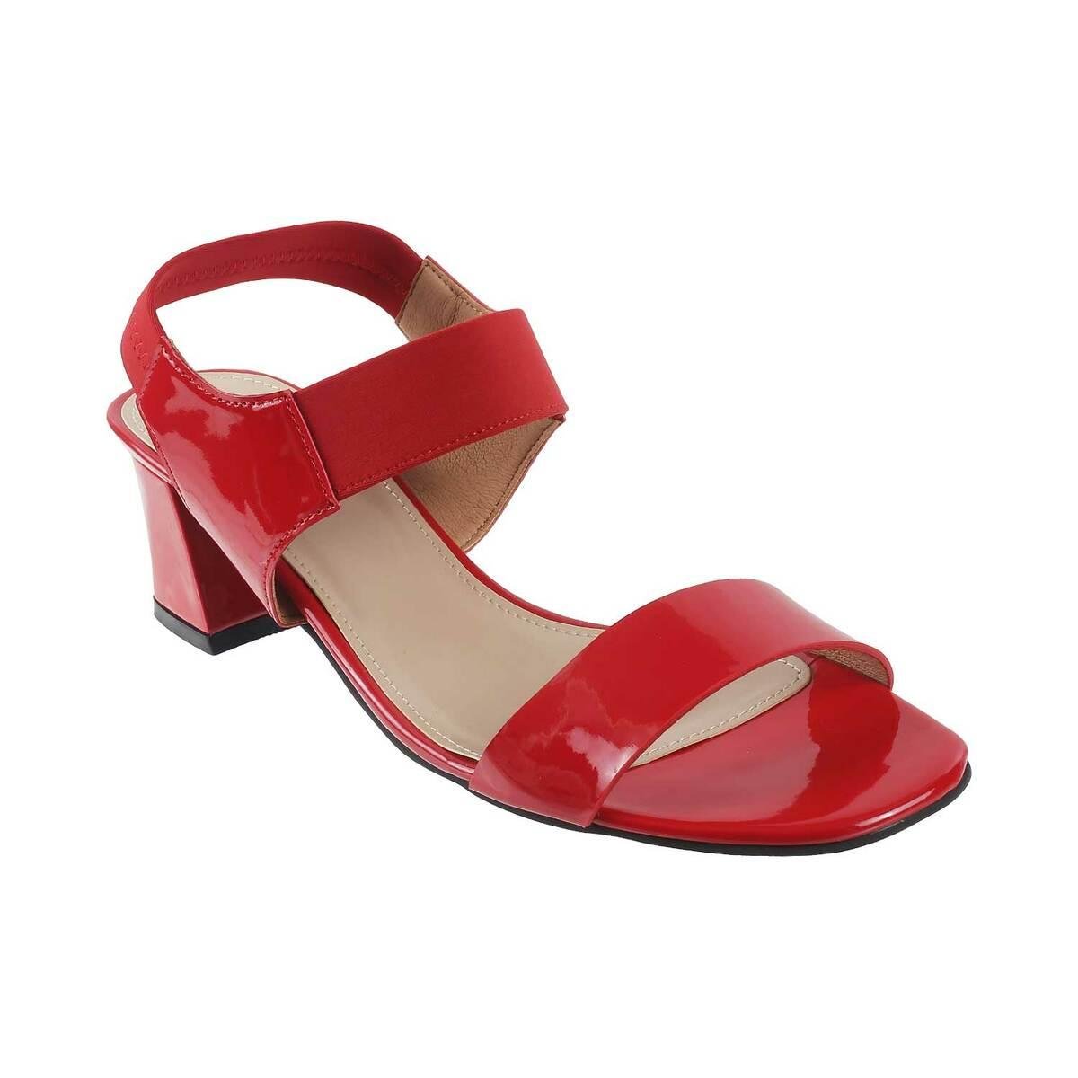 Pimkie block heeled sandals in red | ASOS