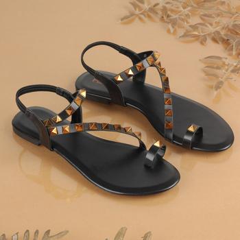 Metro Women Black Casual Sandals(SKU: 33-987-11-36)