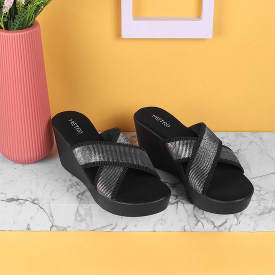 Women Black Casual Slippers