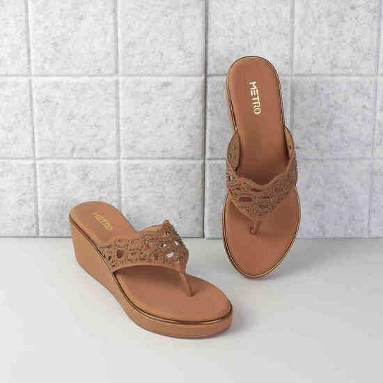 Women Tan Casual Slippers