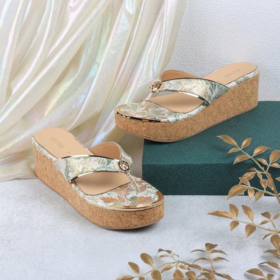 Women Gold Casual Flip Flops