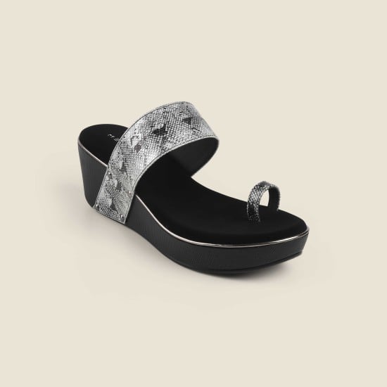 Women Black Casual Slip Ons