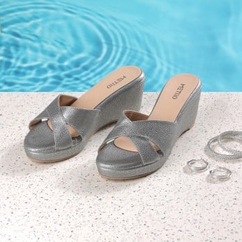 Metro Women Gun-metal Casual Slip Ons(SKU: 34-331-29-36)