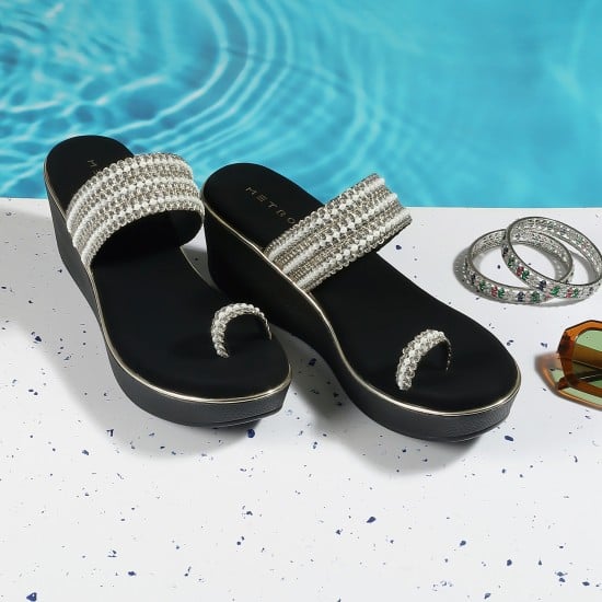 Women Black Casual Slip Ons