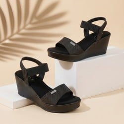 Women Black Casual Sandals