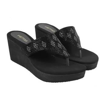 Metro Women Black Casual Slip Ons(SKU: 34-9762-11-36)