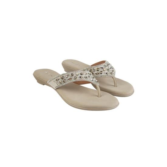 Women Gold Ethnic Slippers