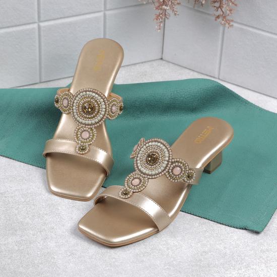 Women Gold Ethnic Slippers