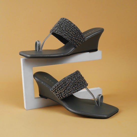 Women Gun-metal Ethnic Slip Ons