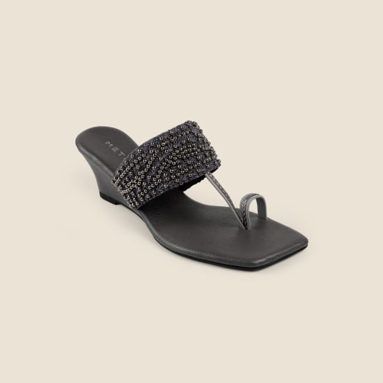 Women Gun-metal Ethnic Slip Ons