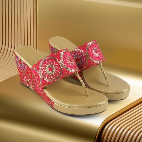 Women Pink Casual Slippers