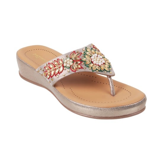 Women Gold Ethnic Slippers