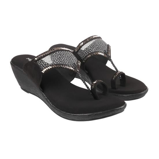 Women Black Ethnic Sandals