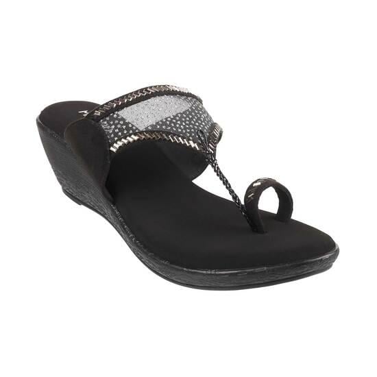 Women Black Ethnic Sandals