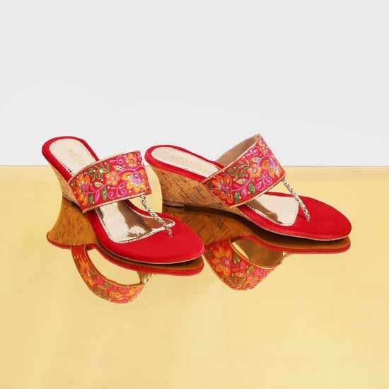 Women Maroon Ethnic Slip Ons