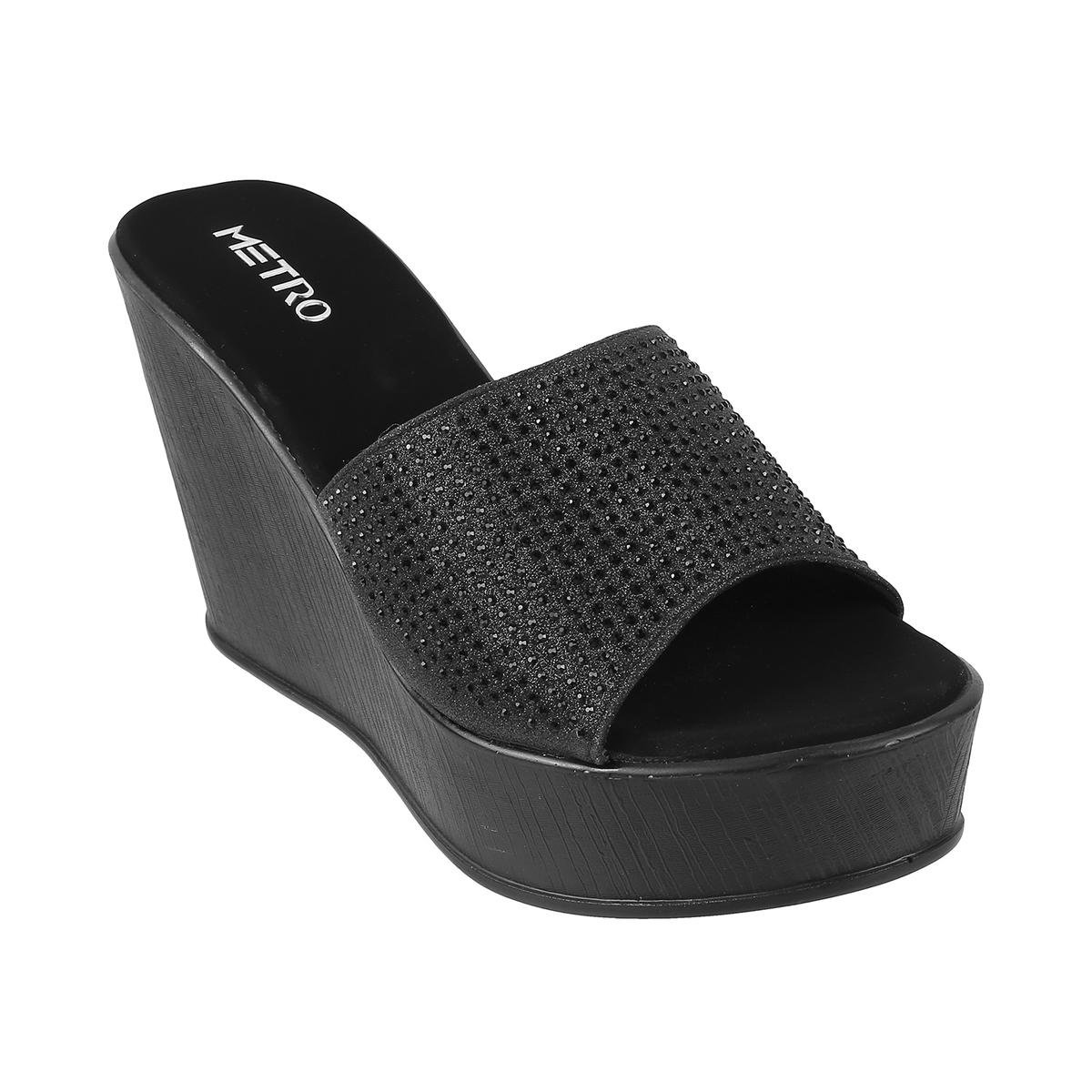 Ladies Summer Sandals Fashion Thick Bottom Shoes for Girls | Womens sandals  summer, Sandal fashion, Sandals summer
