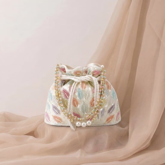 Women Off-white Potlis