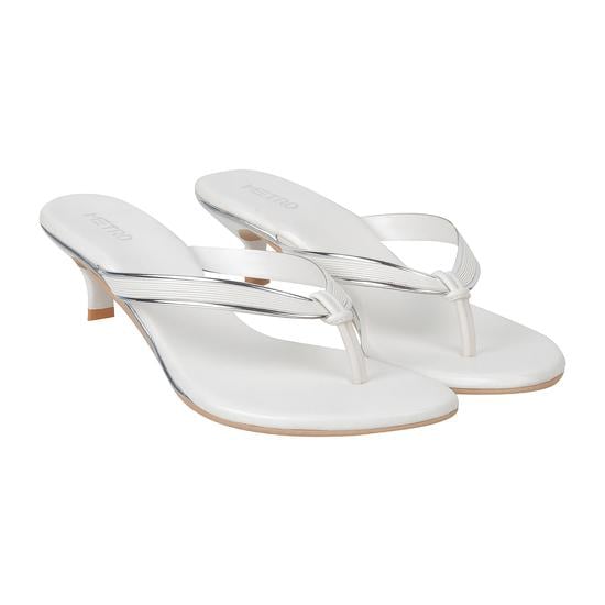 Women White Casual Sandals