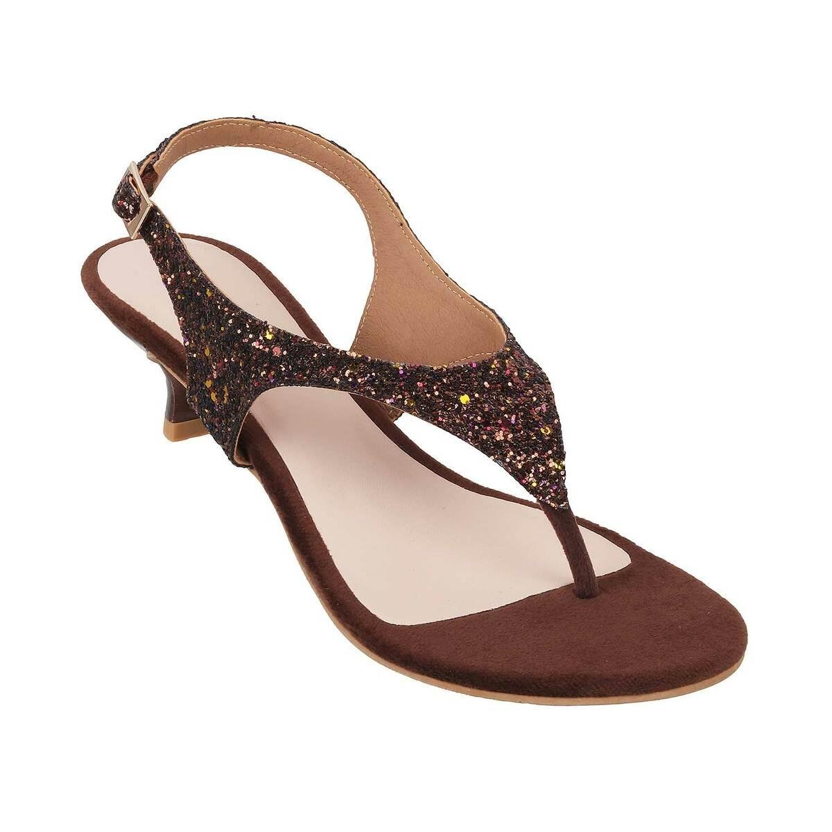 Ladies Party Wear Sandals, Feature : Attractive Design, Good Quality, Light  Weight, Gender : Female at Rs 500 / Pair in Noida