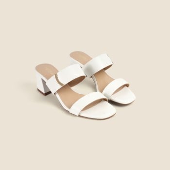 Metro Women White Casual Slip Ons(SKU: 40-2126-16-36)