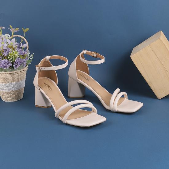 Women Beige Casual Sandals