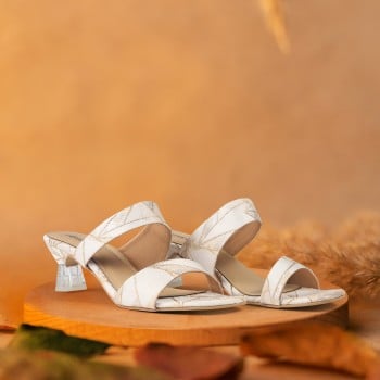 Metro Women Gold Casual Slip Ons(SKU: 40-312-15-36)