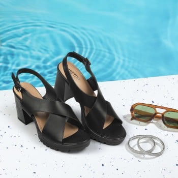 Metro Women Black Casual Sandals(SKU: 40-331-11-36)