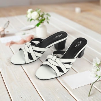 Metro Women White Casual Slip Ons(SKU: 40-347-16-36)