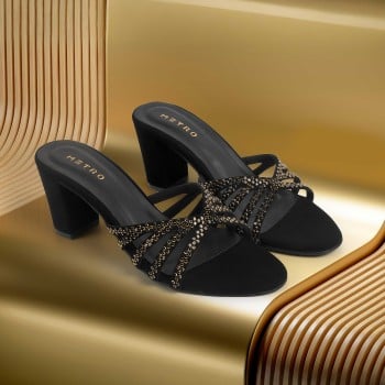 Metro Women Black Casual Slip Ons(SKU: 40-369-11-38)