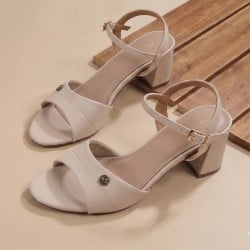 Women Off-white Casual Sandals
