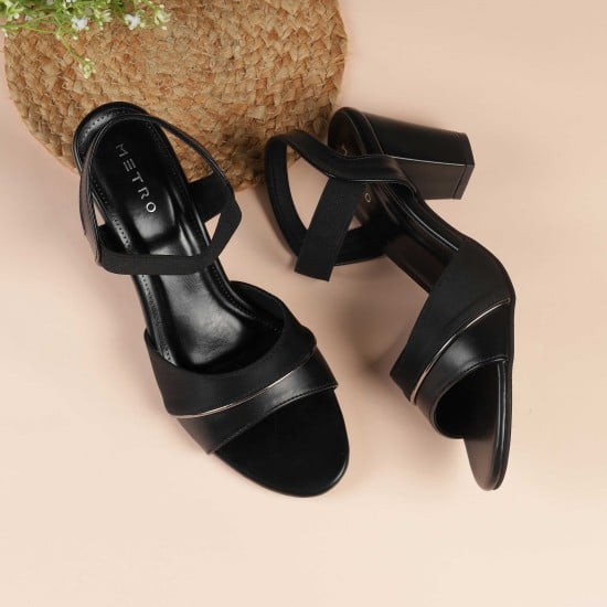 Women Black Casual Sandals